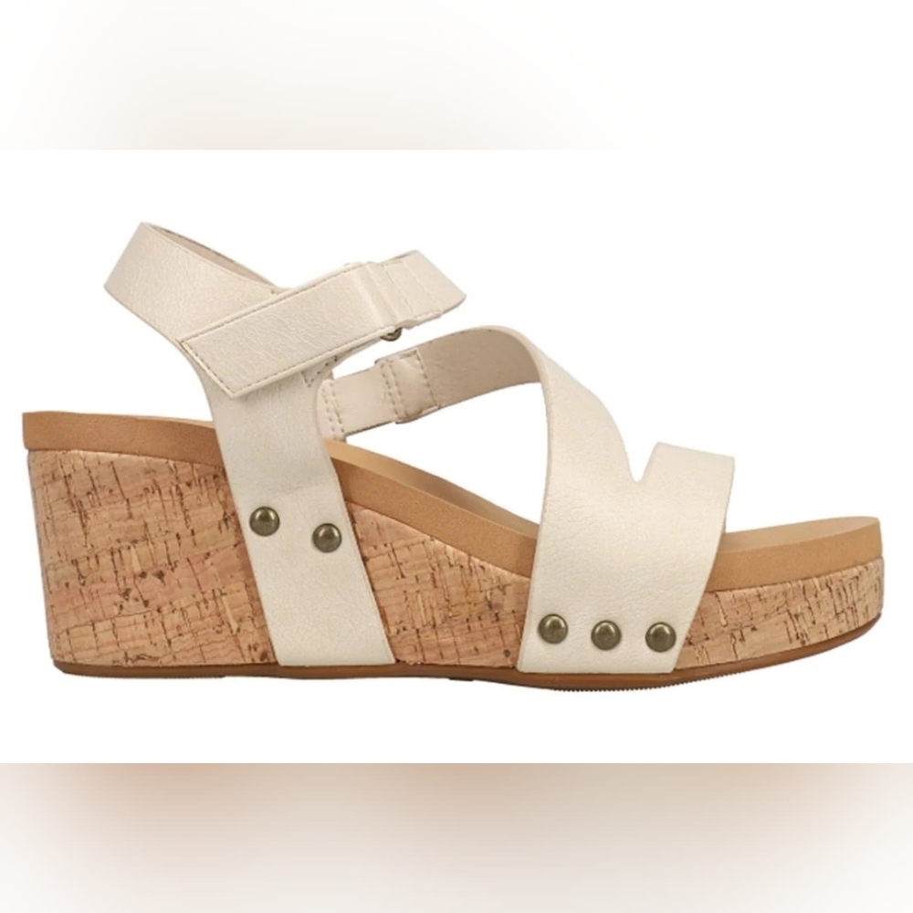 Corkys Sandal Women's 8 Cream Spring Fling  Wedge Heel New BENIFITS CHARITY